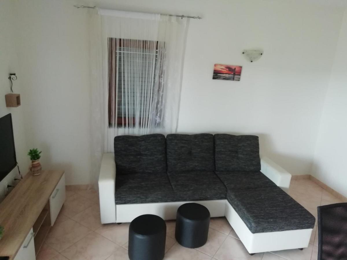 Vacation Home Katarina Nin Εξωτερικό φωτογραφία