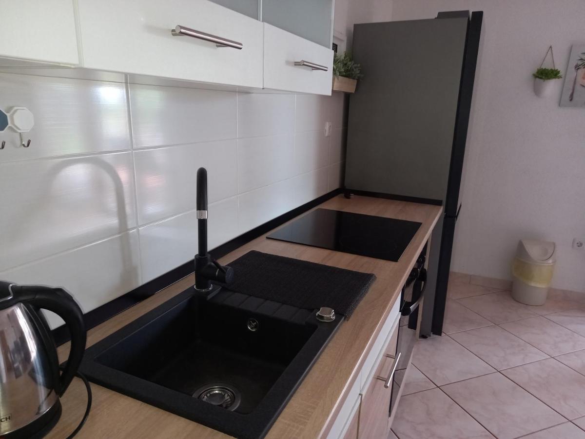 Vacation Home Katarina Nin Εξωτερικό φωτογραφία